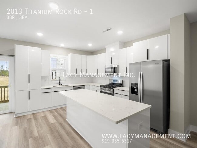 Building Photo - 2013 Titanium Rock Rd