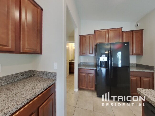 Building Photo - 10129 Carloway Hills Dr