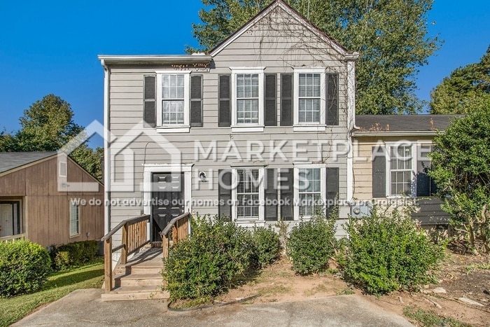 Photo - 2033 Charter Ln