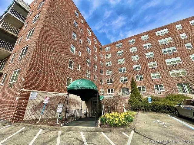 Building Photo - 27 Northill St