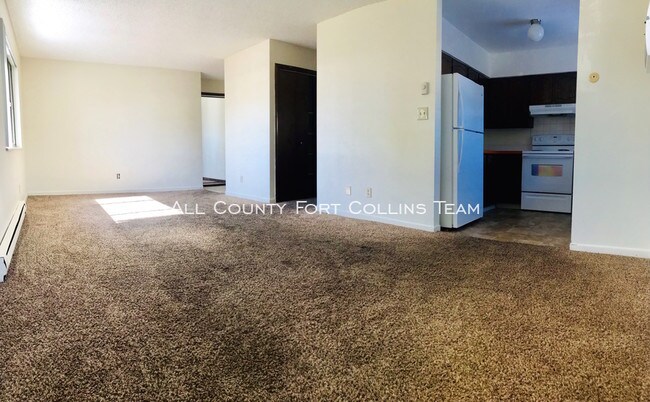 Building Photo - UPPER LEVEL UNIT AVAILABLE JUNE 29TH