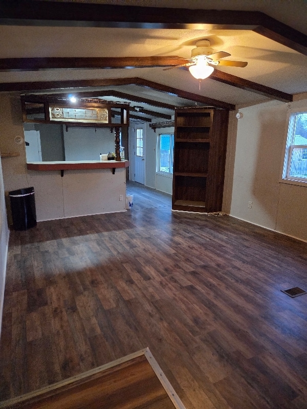 Building Photo - 8 Geer Rd