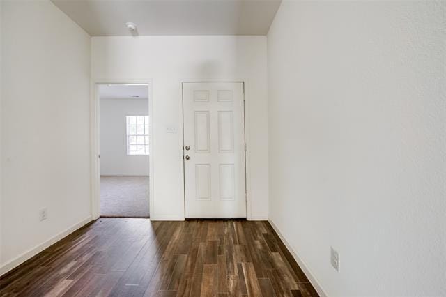 Building Photo - 425 Waterline Dr