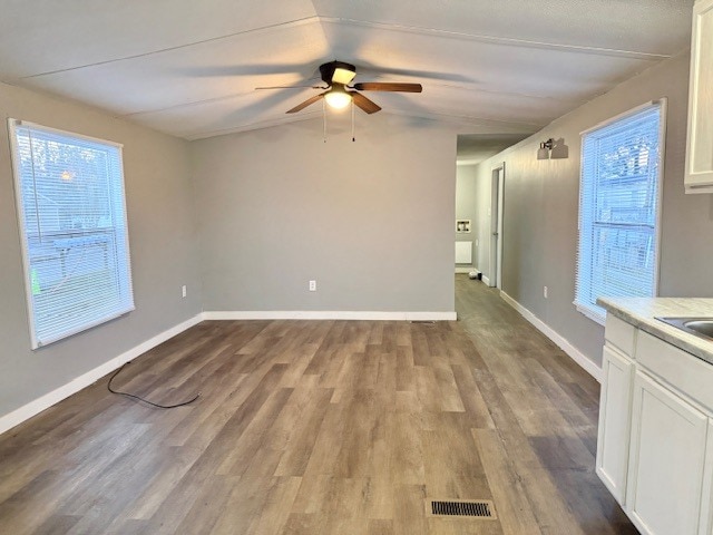 Building Photo - 203 W Conyers Ave