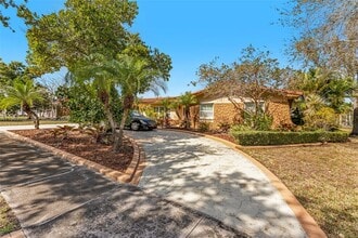 Building Photo - 11201 SW 136th St