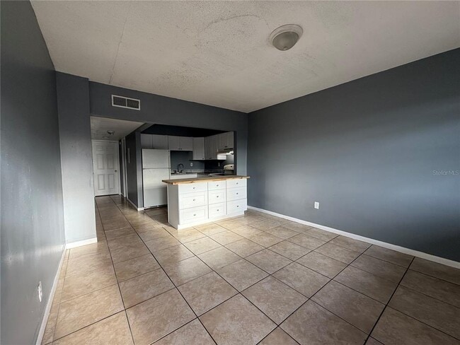 Foto del edificio - 8923 N 40th St