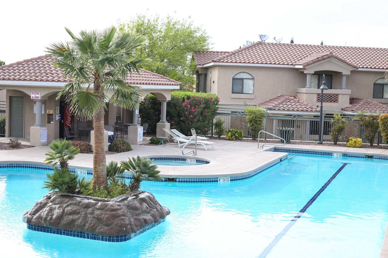 Tuscany Villa and Estates Apartments Las Cruces, NM