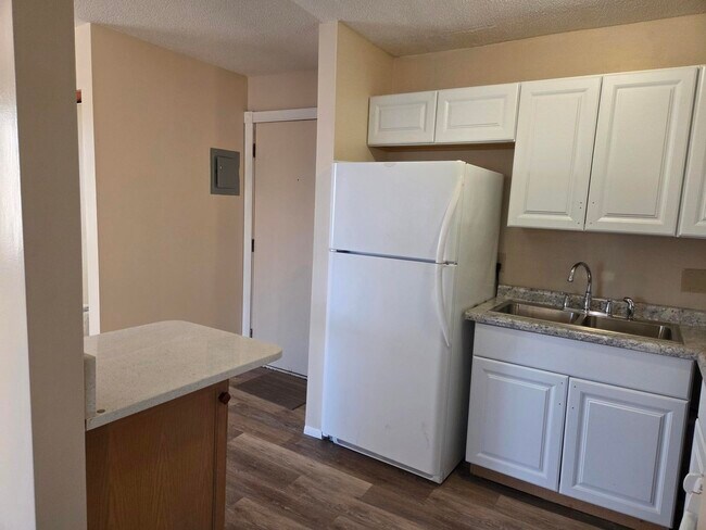 Foto del edificio - 7312 72nd Ln N