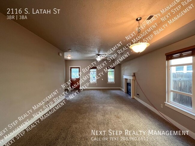 Building Photo - 2116 S Latah St
