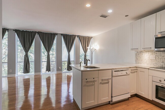 Foto del edificio - 287 14th St NW