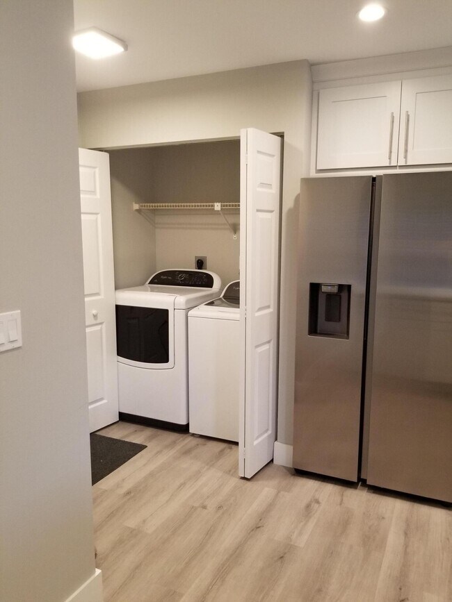Foto del edificio - 8863 SE Hobe Ridge Ave