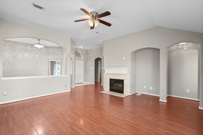 Foto del edificio - 12602 Stratford Heights Dr