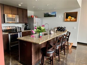 Building Photo - 520 Seneca St