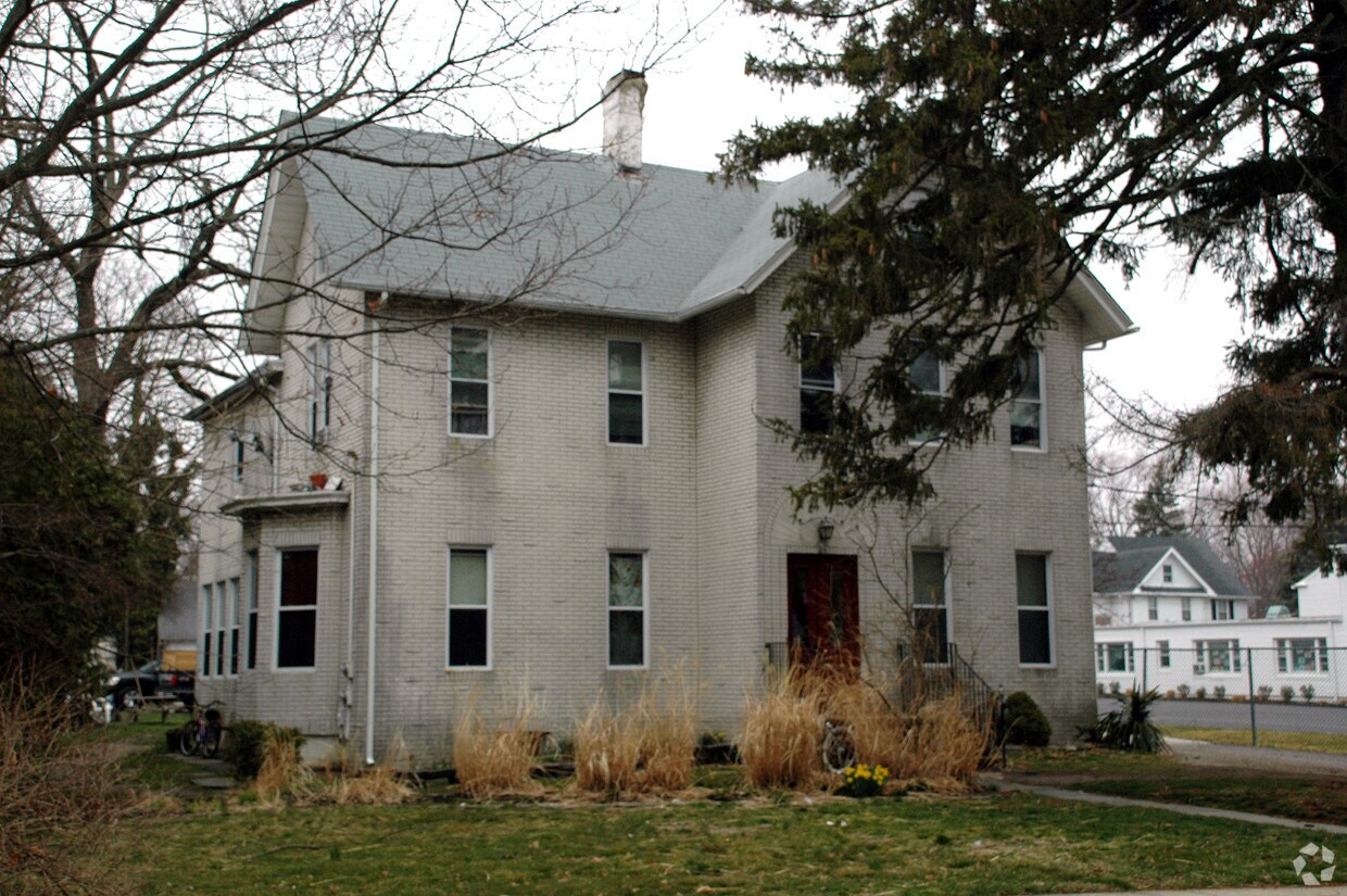 Primary Photo - 85 South St