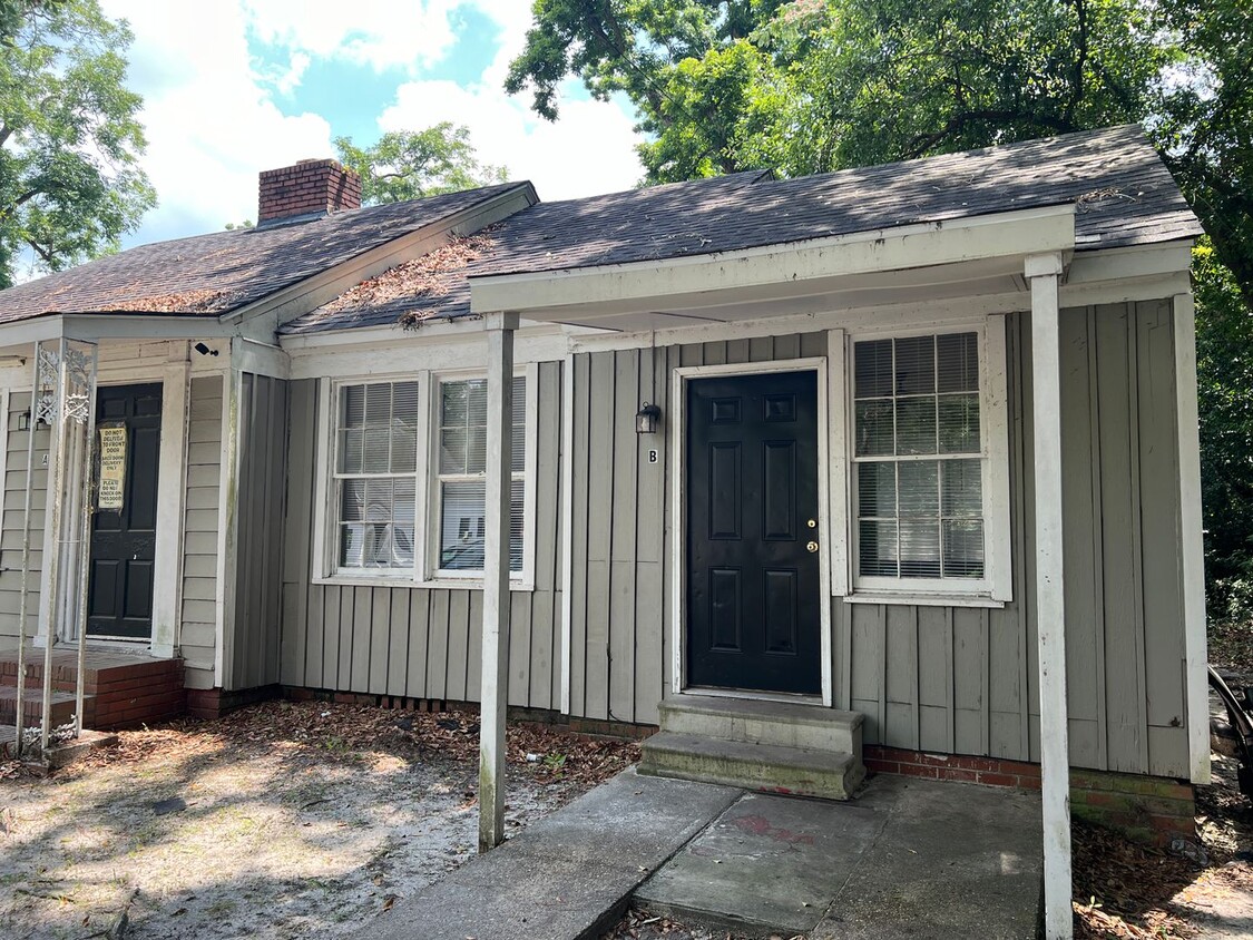 505 Charlton St Unit 505B, Valdosta, GA 31601 - Room for Rent in ...