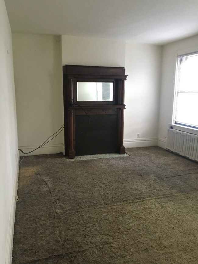 Foto del edificio - 734-736 Franklin Ave