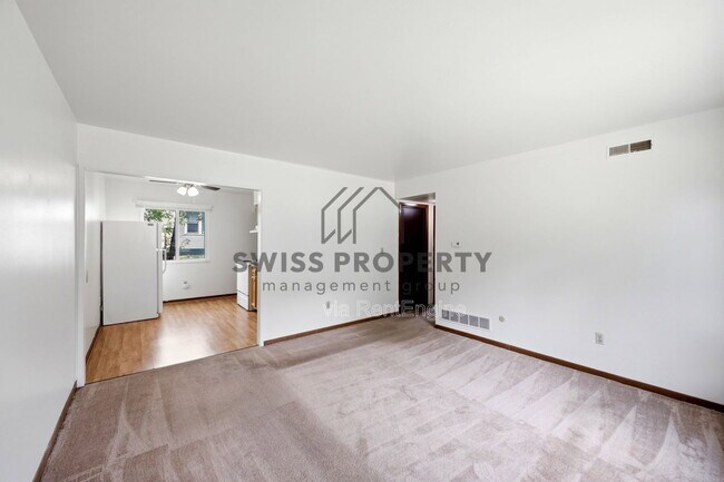 Foto del edificio - 1567 Briarwood Ave