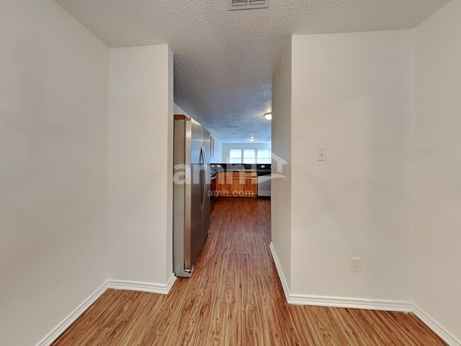 Foto del edificio - 1020 Chelsea Ln