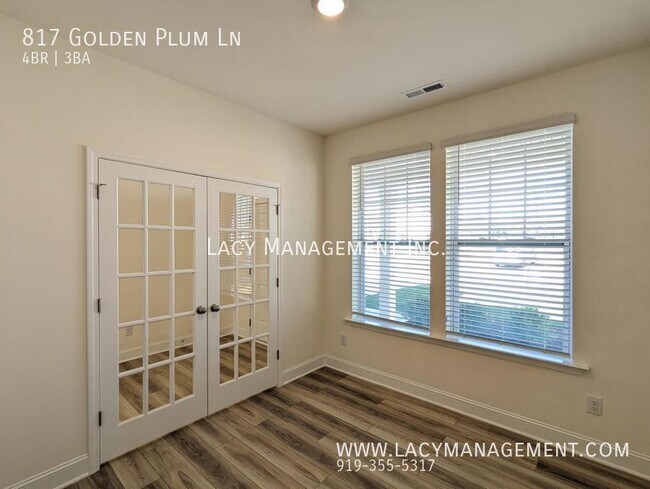 Building Photo - 817 Golden Plum Ln