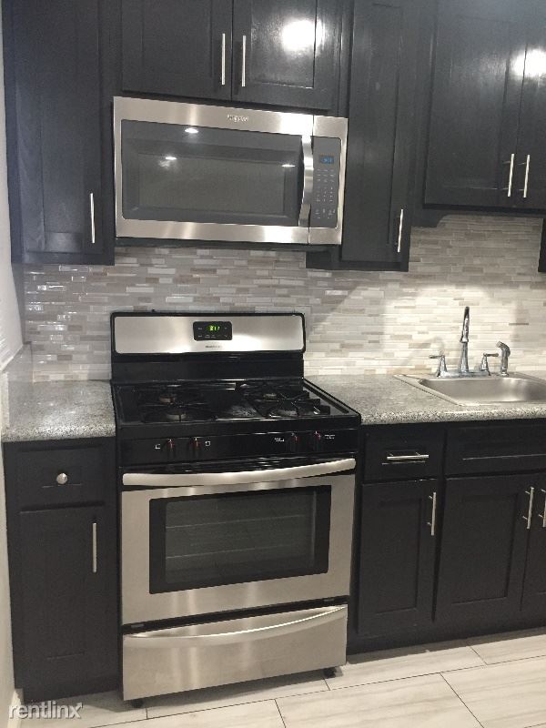 Building Photo - Studio, 1 bath Apartment - 29 W Glenarm St