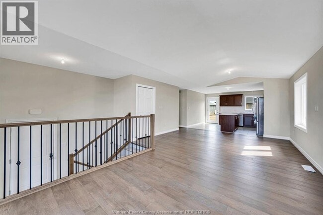 Building Photo - 397 Hemlock Ln