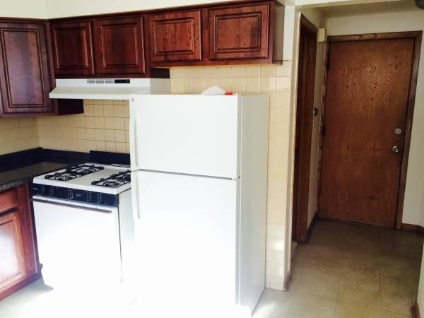 Building Photo - 6764 Sauganash
