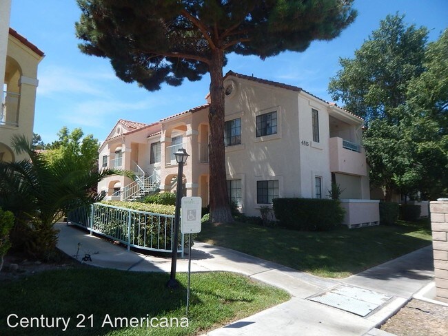 Building Photo - 2 br, 2 bath House - 4815 Torrey Pines Dr