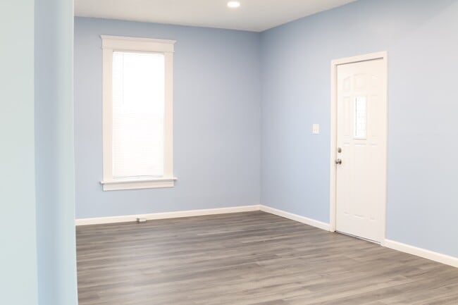 Building Photo - 1444 Genessee Ave