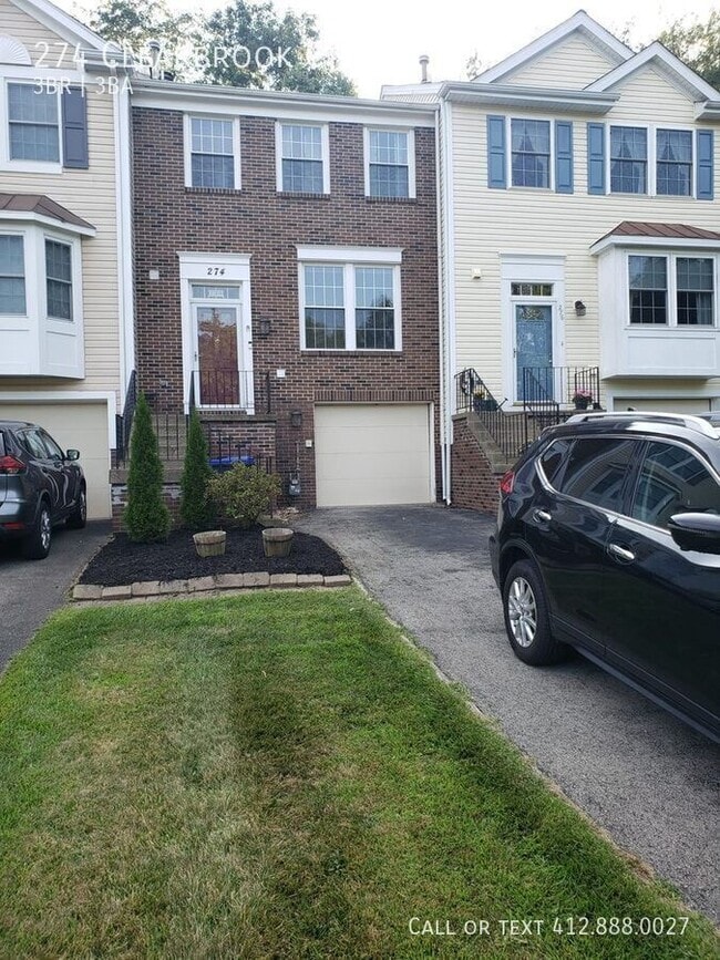 Photo - 274 Clearbrook Ct- House
