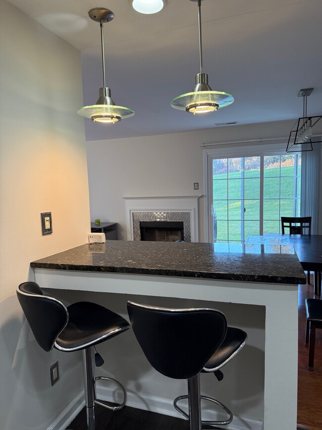 Foto del edificio - 481 Stoneglen St