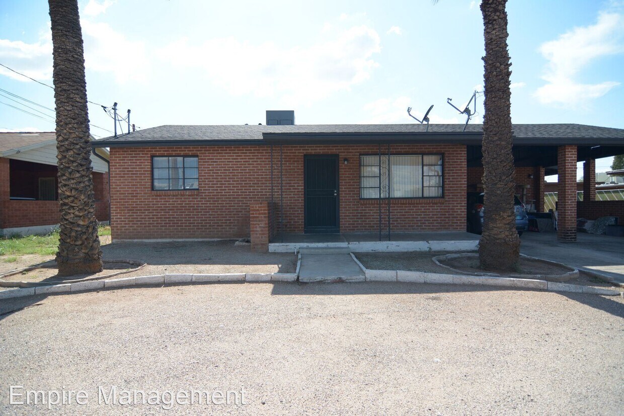 Primary Photo - 2 br, 1 bath House - 1149 N Rosemont Blvd. A
