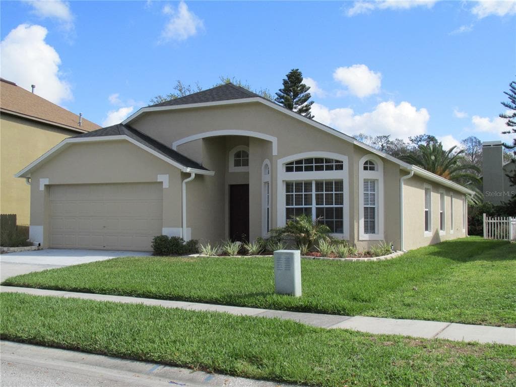 Primary Photo - 1524 Maximilian Dr