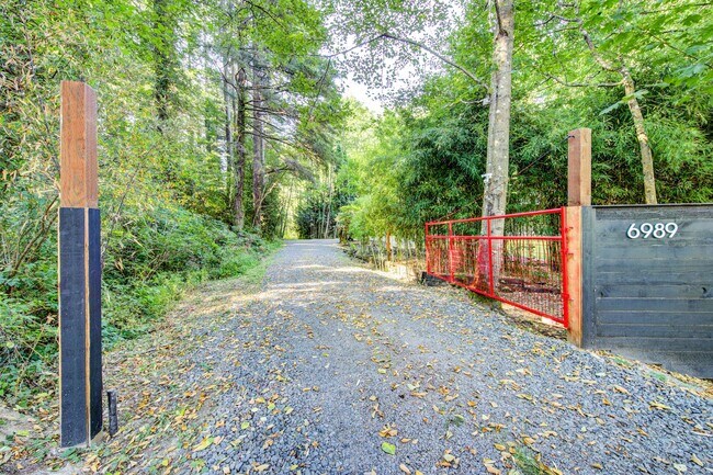 Building Photo - Welcome to Bainbridge Island, where tranqu...