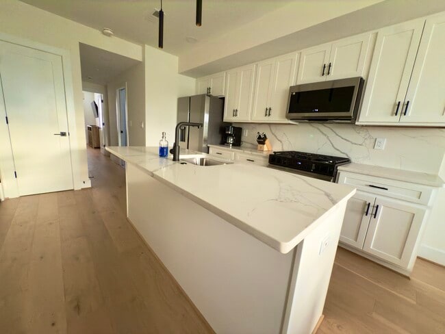 Foto del edificio - 808 12th St NE