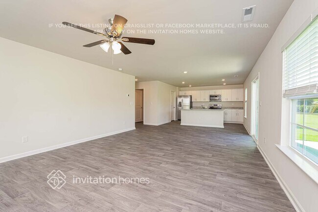 Foto del edificio - 510 Jack Pine St