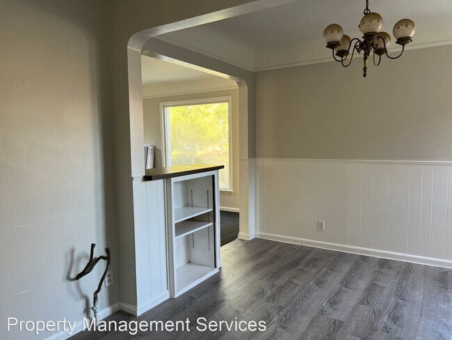 Building Photo - 3 br, 1.5 bath House - 10992 Worden