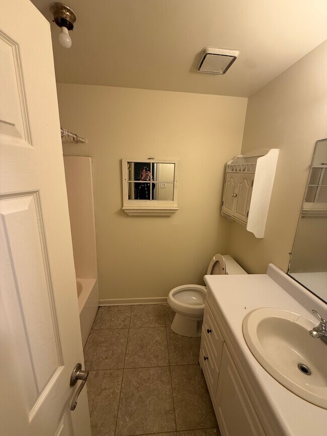 Building Photo - 4311 Shillcutt Rd