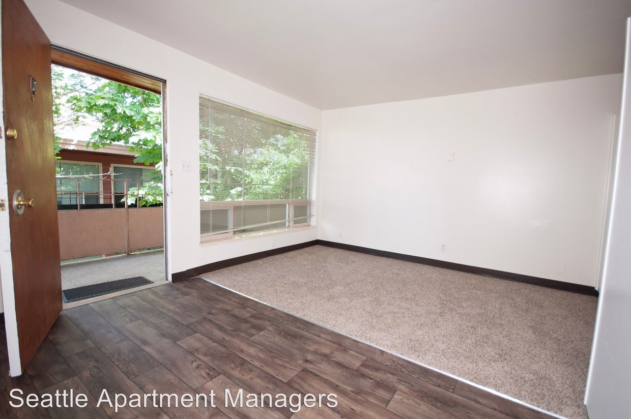 Foto principal - 5616 University Way