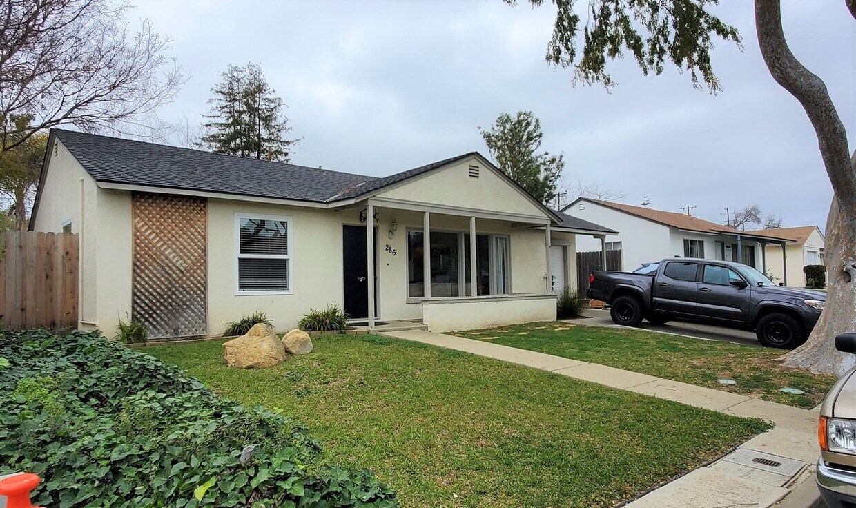 Foto del edificio - 286 Tassajara Drive