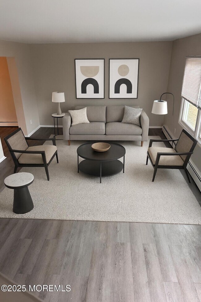 Foto del edificio - 512 Roosevelt Ave