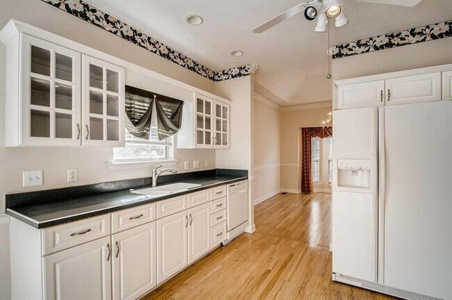 Building Photo - 6640 Sugar Valley Dr, Nashville, TN, 37211