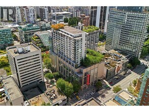 Building Photo - 938 Smithe St