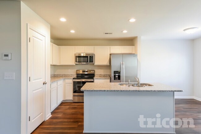 Building Photo - 139 McMakin Dr
