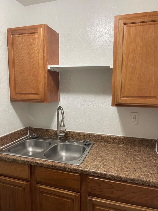 Foto del edificio - 330 Vermont St NE