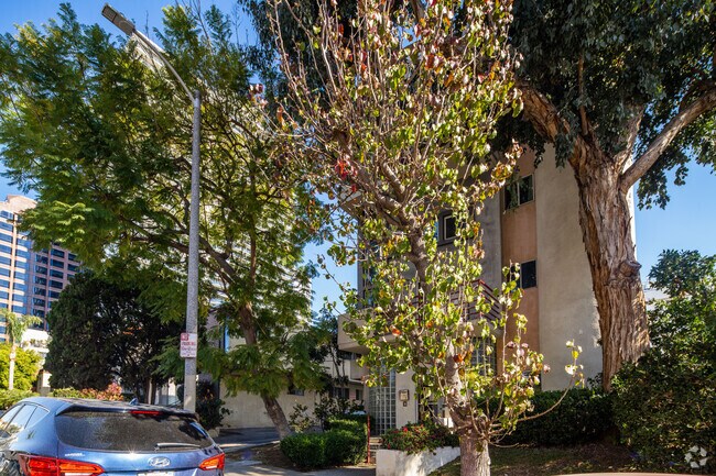 Exterior - 1270 Granville Ave