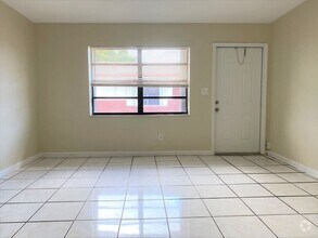 Building Photo - 4051 SW 23rd St