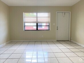 Building Photo - 4051 SW 23rd St