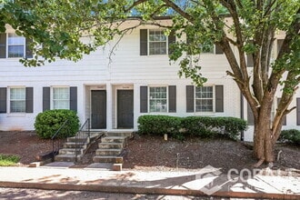 Building Photo - 3489 Creekview Pl