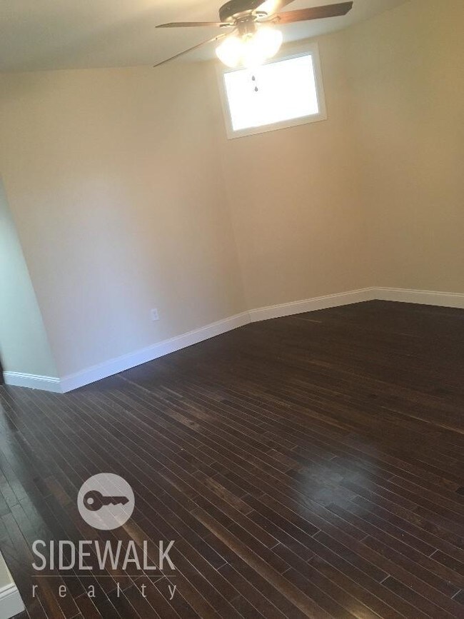 Foto del edificio - 7512 64th Pl