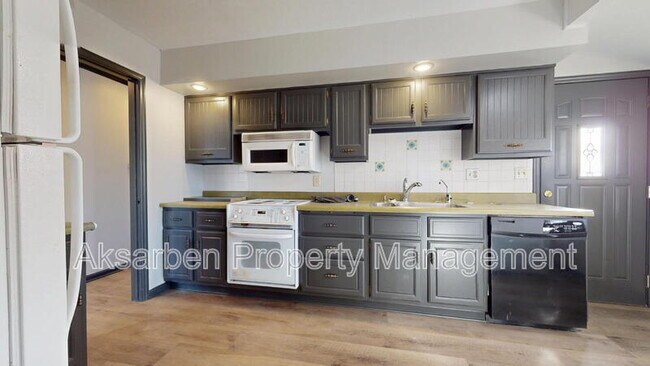 Foto del edificio - 3303 28th St